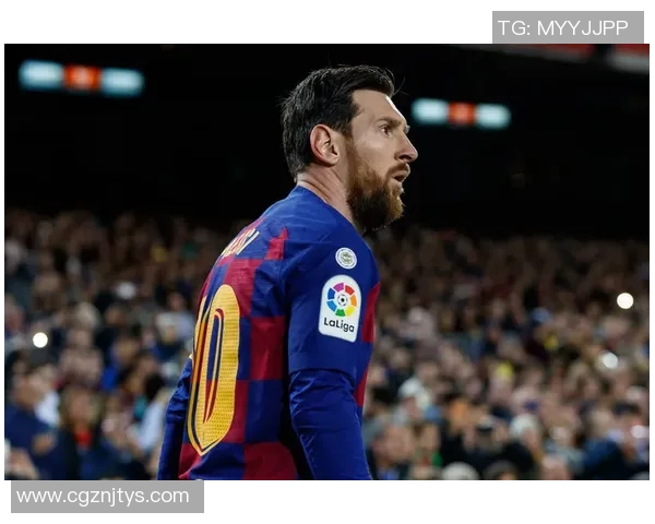 足球三大顶尖球星排名揭晓 谁是当今足坛最具影响力的球员 足球三大顶尖球星排名揭晓 谁是当今足坛最具影响力的球员