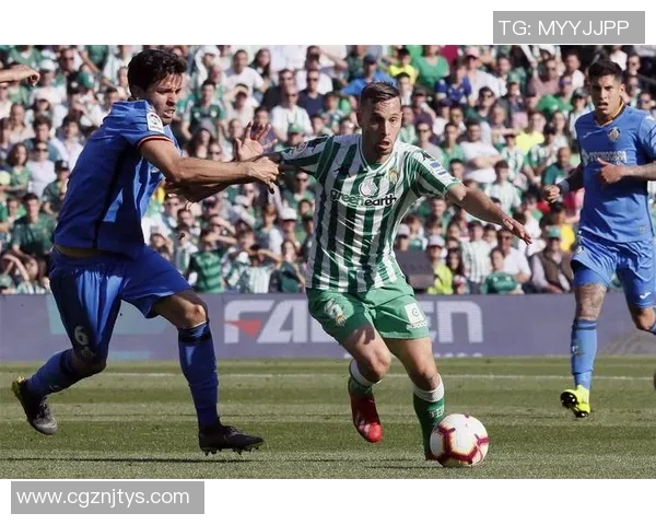 全球足球顶级球星前十名排名揭秘:后五名球员的巅峰表现与传奇轨迹分析 全球足球顶级球星前十名排名揭秘:后五名球员的巅峰表现与传奇轨迹分析