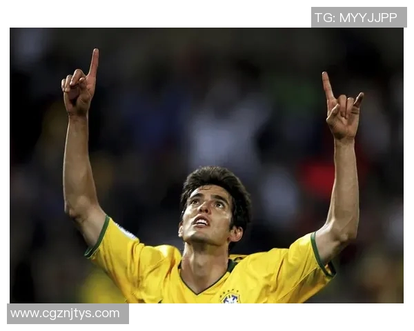 足球单体最强球星分析：谁才是现代足坛无可争议的顶级巨星